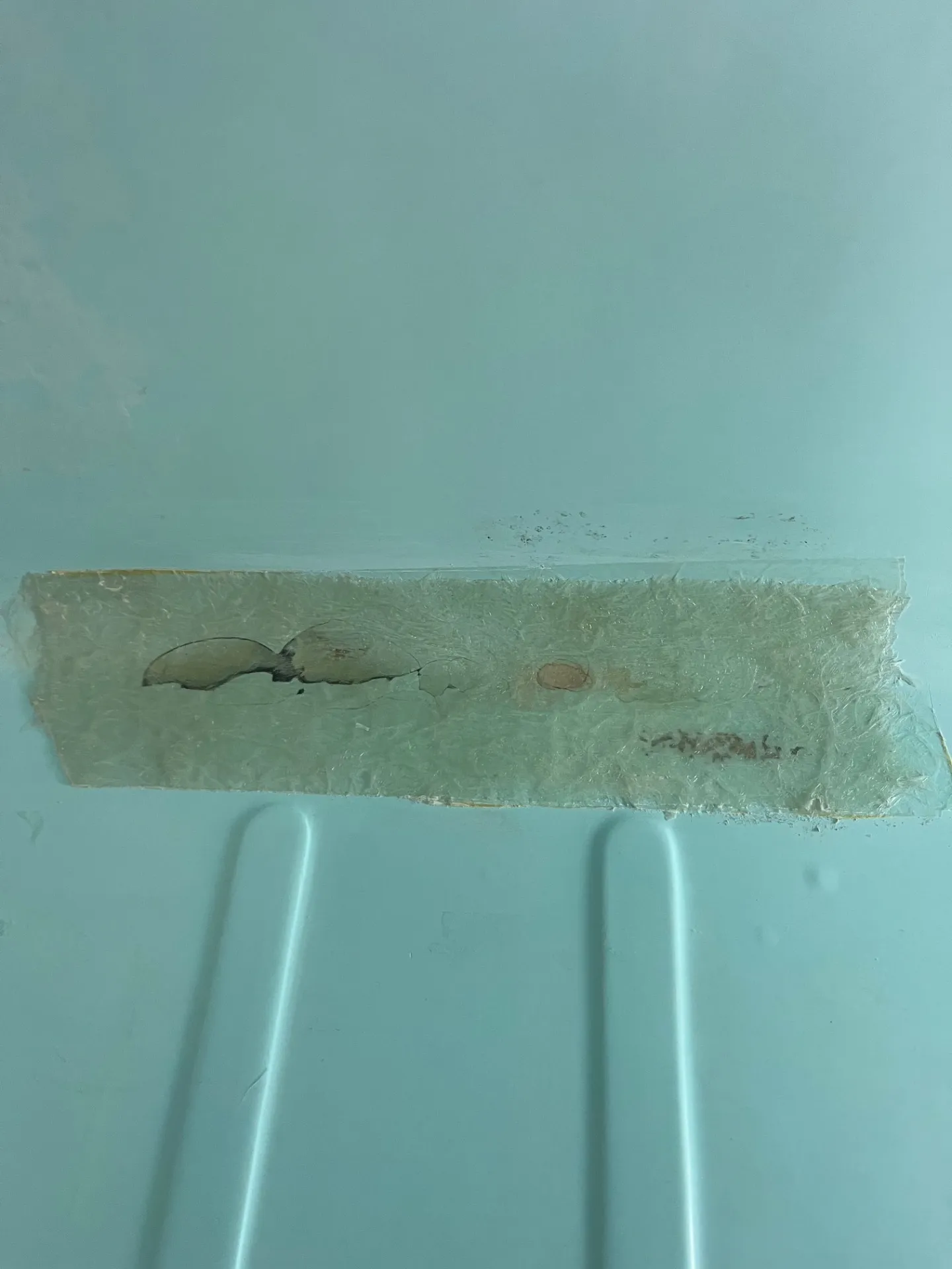 小田原市でユニットバスの穴補修(FRP防水)を行いました!